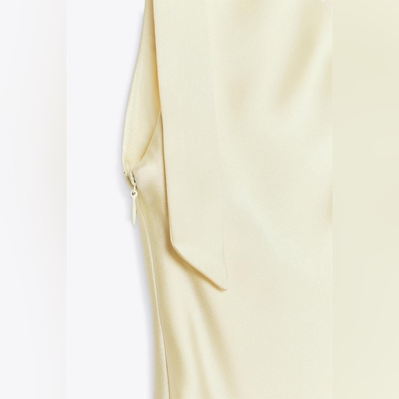 NWT Zara Light Yellow  Satin Effect Midi Dress with Bows. Size S. - Picture 6 of 10
